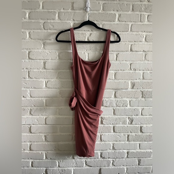 Wilfred Dresses & Skirts - Wilfred Saturn Mini Dress in Mocha Sorbet, Size Medium.